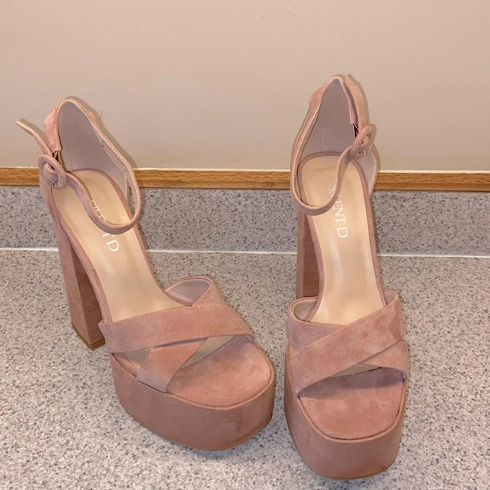 SILENT D ZUMY Sandal -Blush